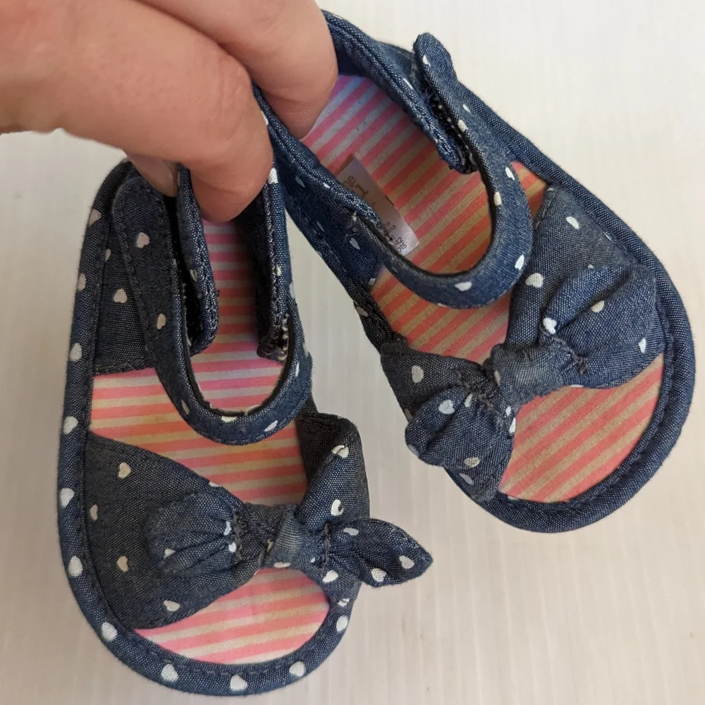 CARTER'S baby girl chambray heart print sandals
